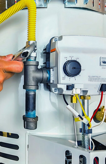 https://stirlinghotwater.com.au/uploads/2025/06/hot-water-installs-36607.jpg