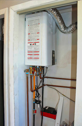 https://stirlinghotwater.com.au/uploads/2025/06/instant-hot-water-systems-43926.jpg